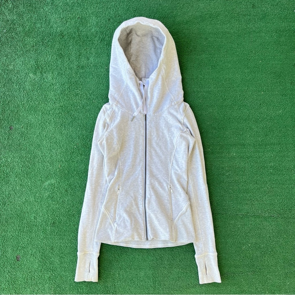 Lulu lemon sweatshirt size 2 in white